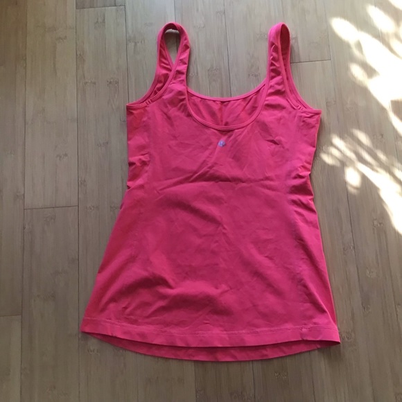 Lululemon Amaya Tank Alarming - Picture 6 of 6